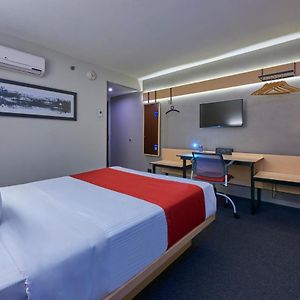 Habitación con Cama Queen